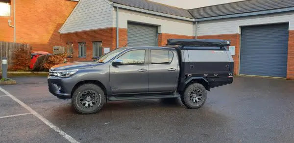 TUFF-TREK® SPEEDWING 270 Awnings