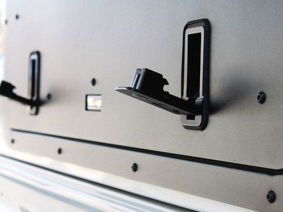 GWLD009 Land Rover Defender Gullwing Window / Aluminium - by Front Runner