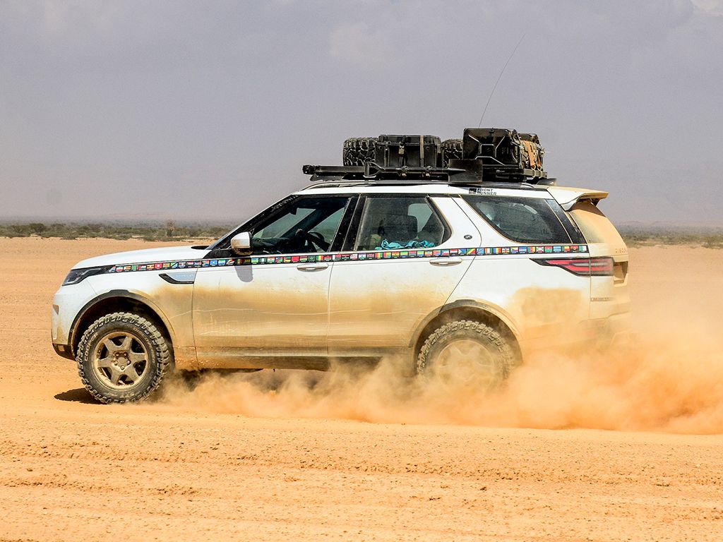 KRLD032T Land Rover All-New Discovery (2017-Current) Slimline II Roof Rack Kit