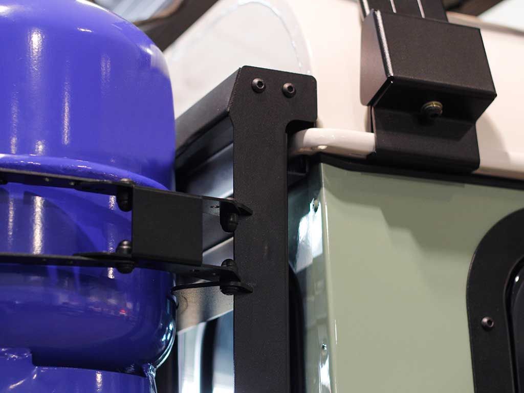 GBHO013 Defender Gas Bottle Holder