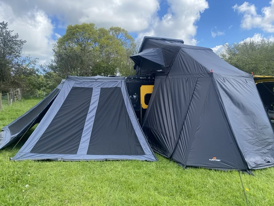 TUFFTREK® SPEEDWING MAX 270° Self-Supporting Awning