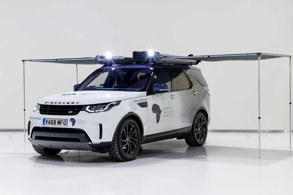 tuff-trek side awning on a land rover discovery 4x4