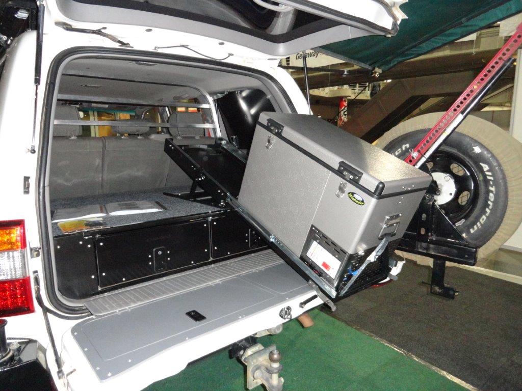 Big Country Savute Drawer Landcruiser 100 Series Drawer Unit