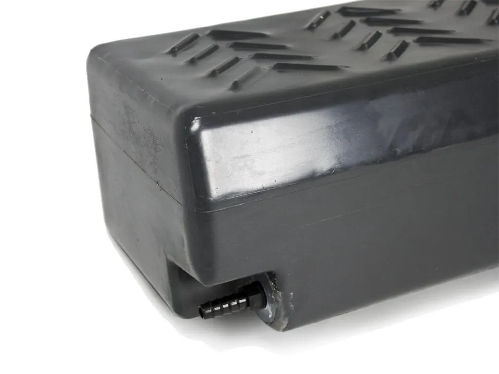 WTAN022 Footwell Water Tank by Frontrunner
