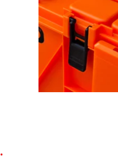 REPLACEMENT WOLF BOX PLUS CLIPS BLACK *2