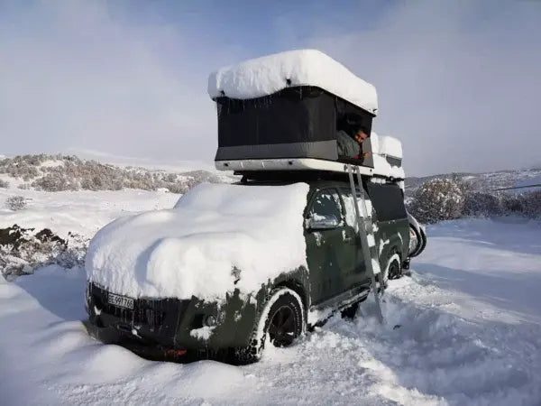 James Baroud Evasion Roof Tent